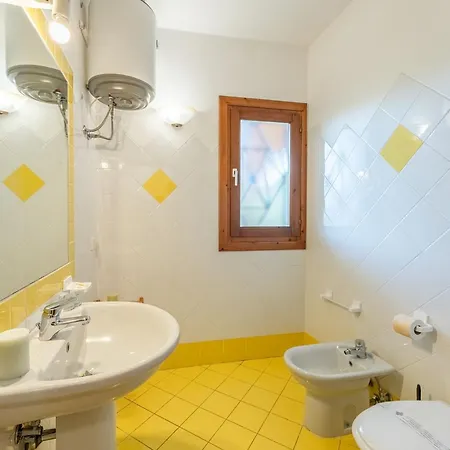 Tranquil Village Sleeps 2 Child Palau
